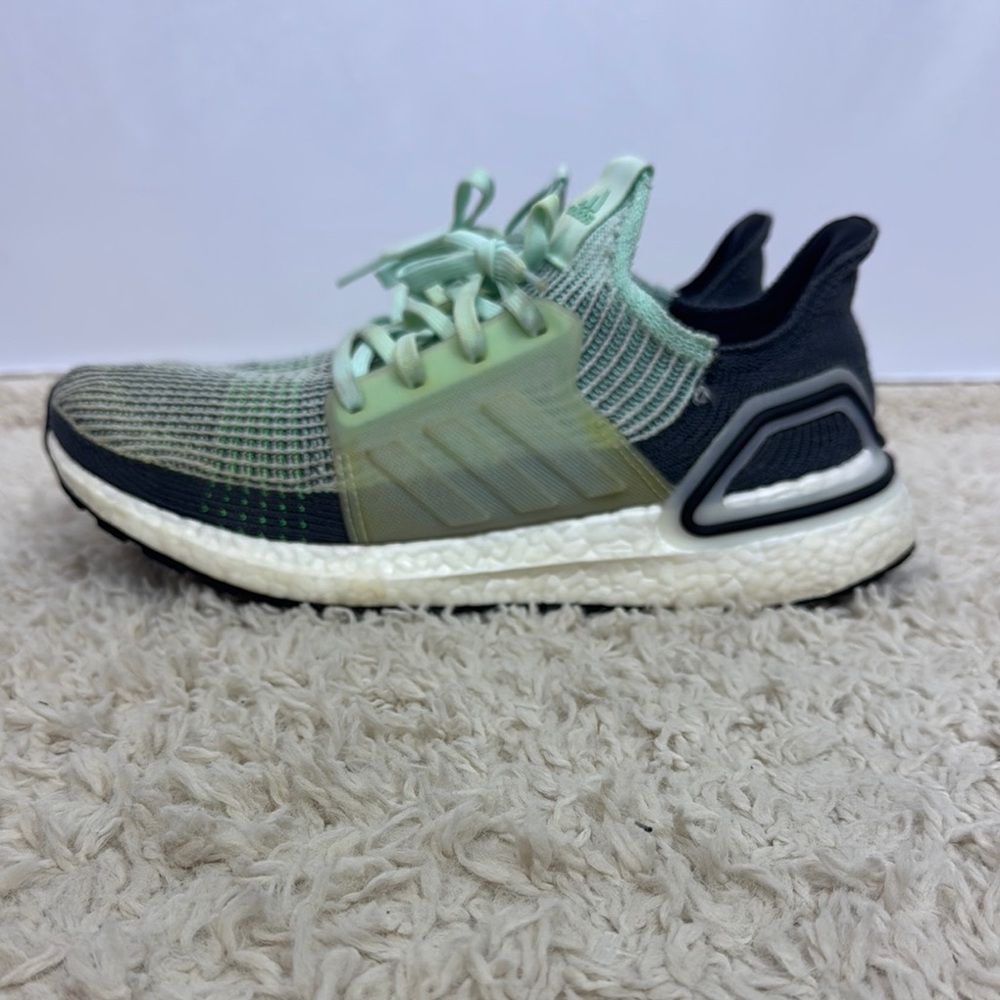 Adidas‎  UltraBoost 19 Ice Mint Running Shoes Size 9.5 Men’s